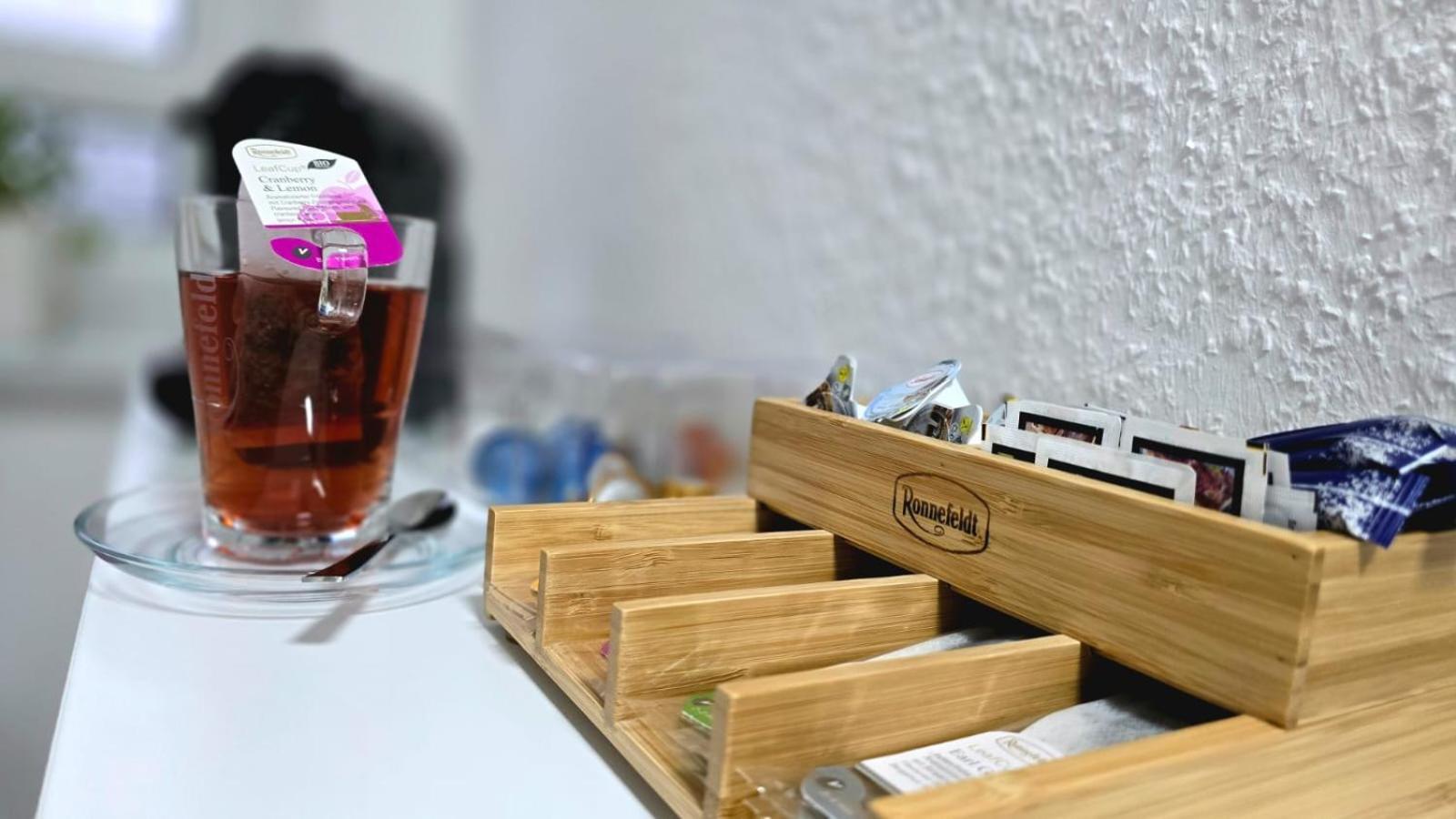 Happy Homes Pink - Up To 5 - Kueche - W-Lan - Netflix - Honig - Badewanne Nidda Ngoại thất bức ảnh